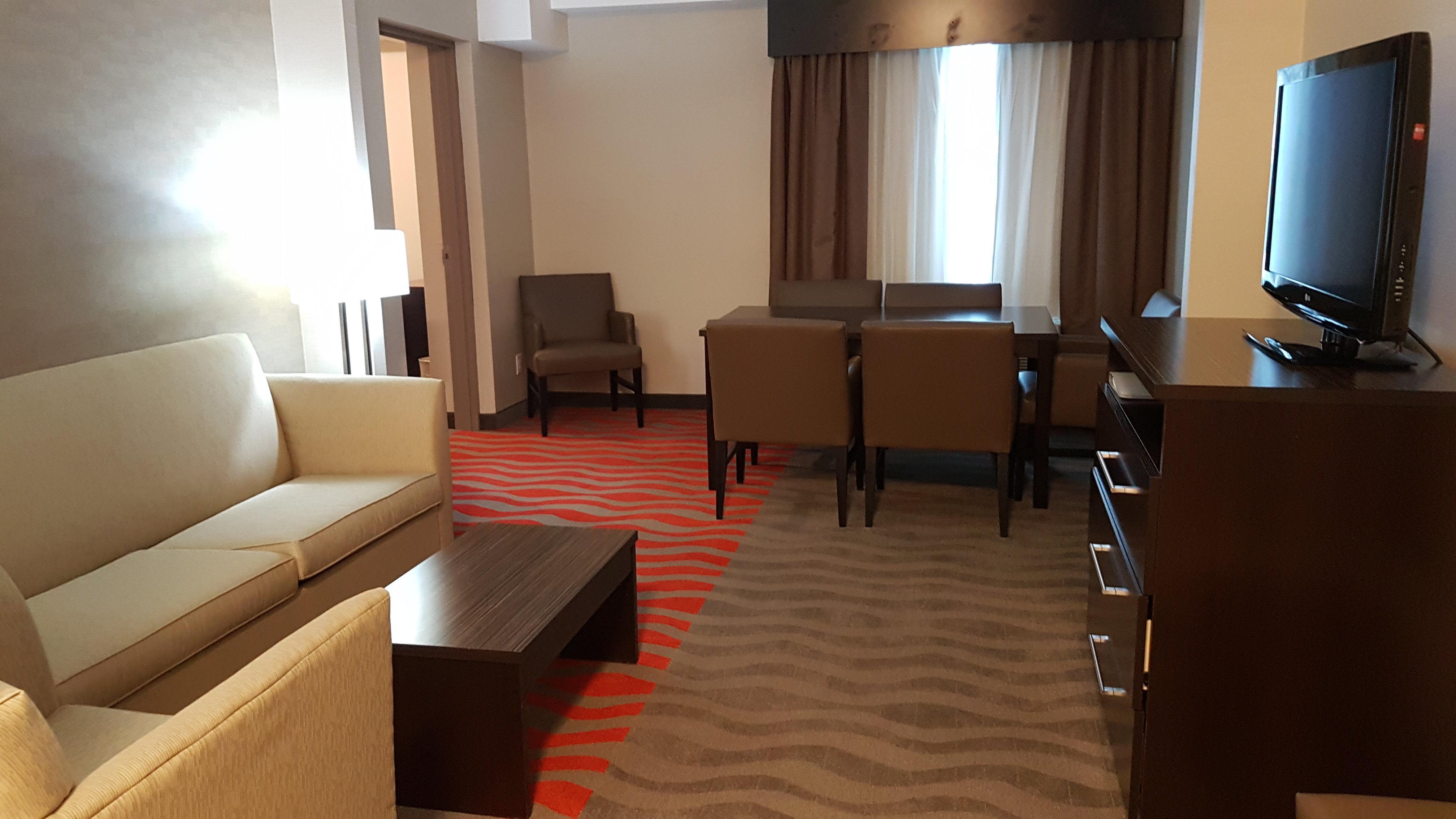 Holiday Inn Express Hotel & Suites Barrie By Ihg Dış mekan fotoğraf
