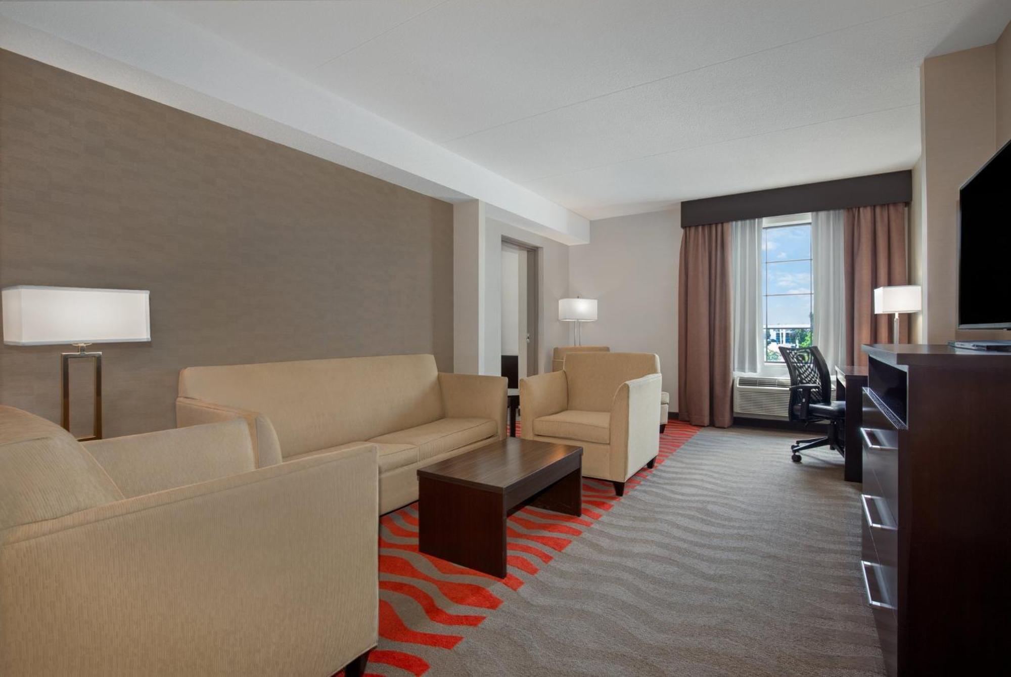 Holiday Inn Express Hotel & Suites Barrie By Ihg Dış mekan fotoğraf