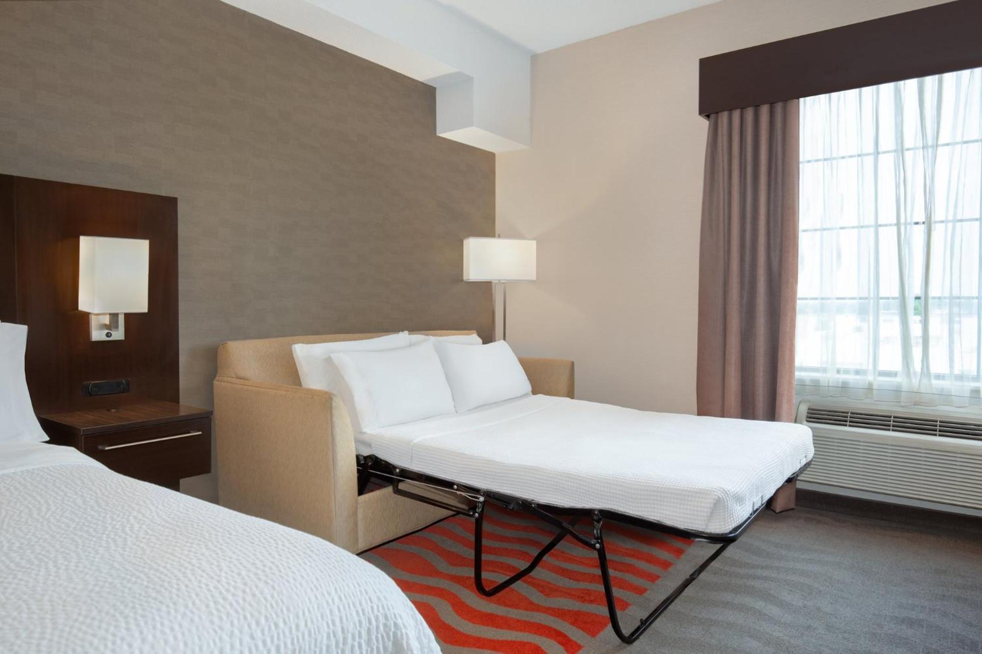 Holiday Inn Express Hotel & Suites Barrie By Ihg Dış mekan fotoğraf