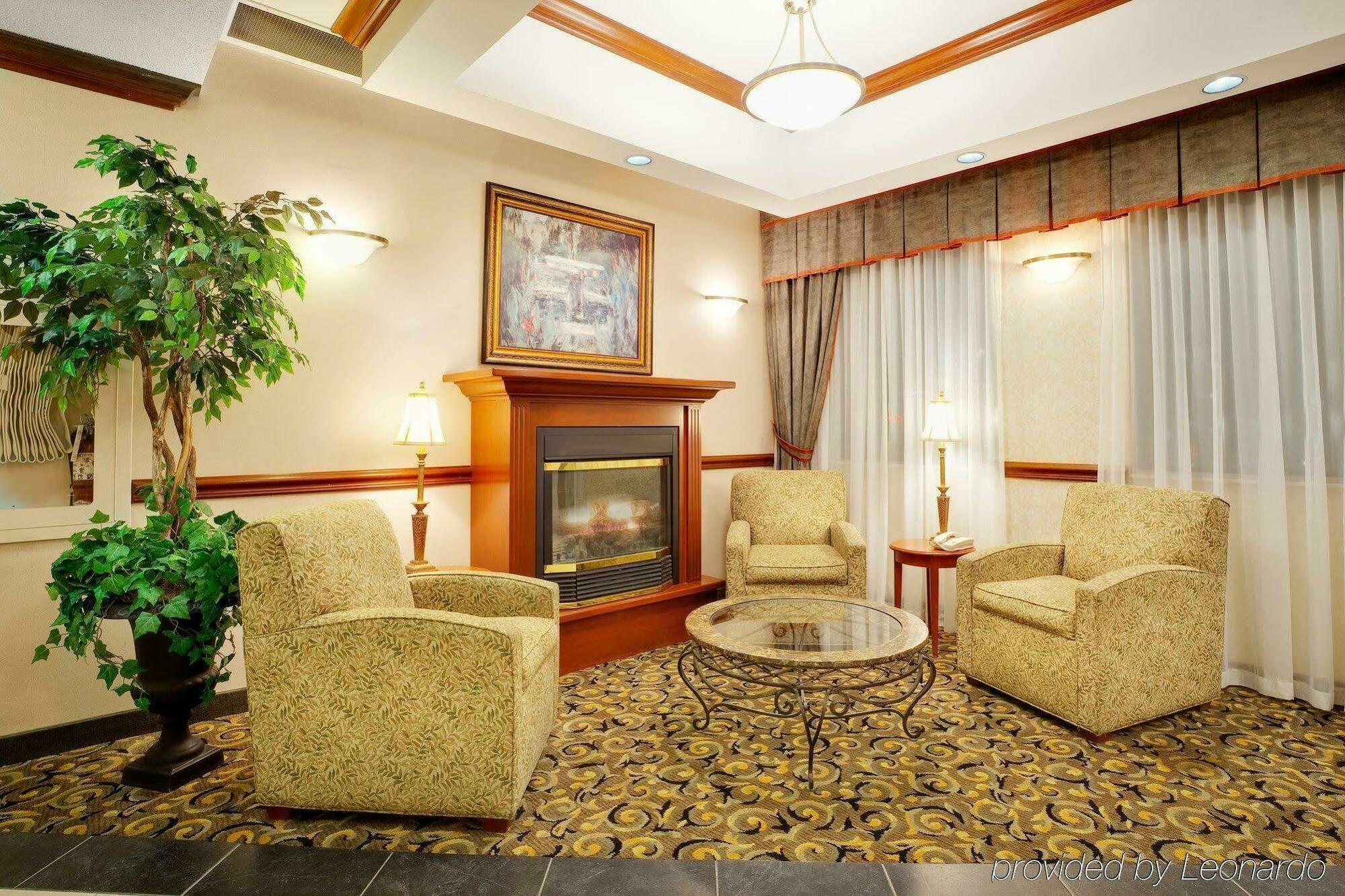 Holiday Inn Express Hotel & Suites Barrie By Ihg Dış mekan fotoğraf