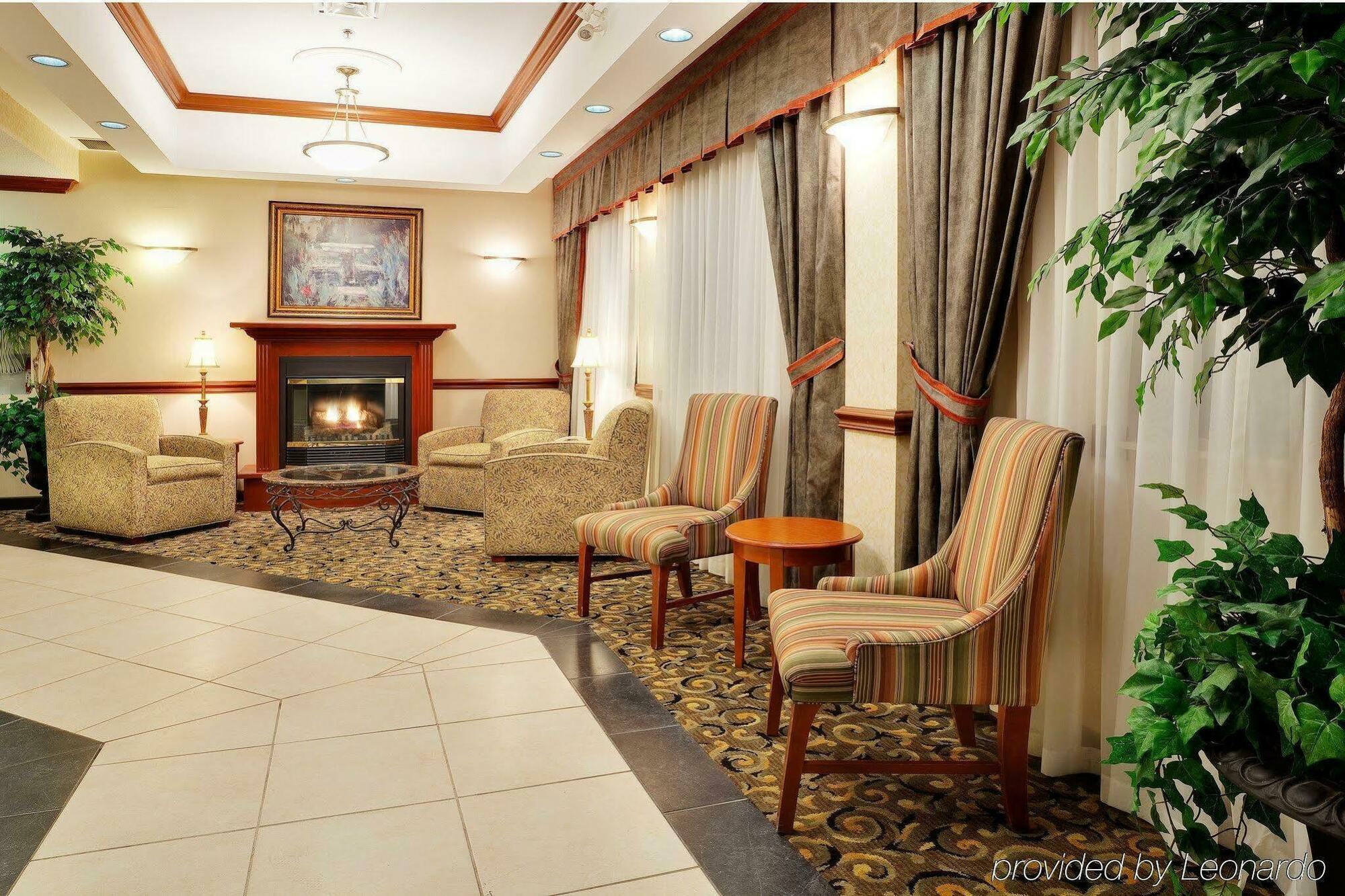 Holiday Inn Express Hotel & Suites Barrie By Ihg Dış mekan fotoğraf