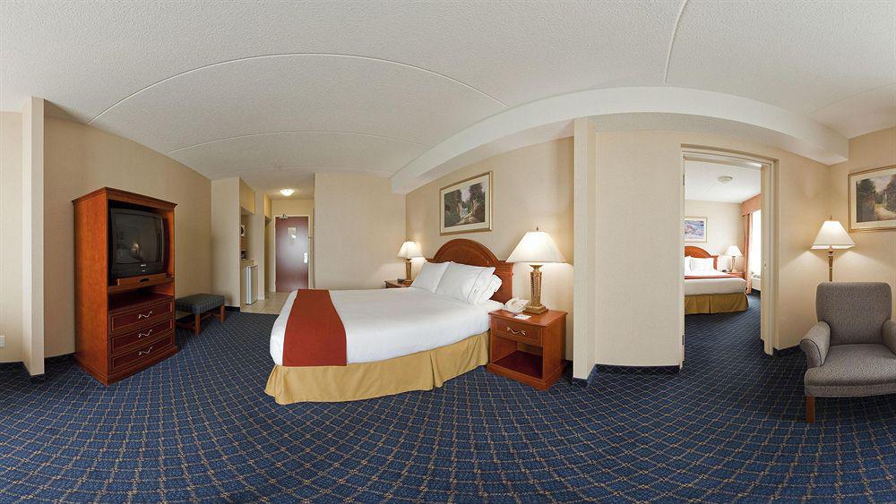 Holiday Inn Express Hotel & Suites Barrie By Ihg Dış mekan fotoğraf